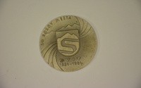 Medaila 50 rokov Svit, averz